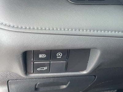 2024 Toyota Highlander LE - 3RD ROW / POWER LIFTGATE