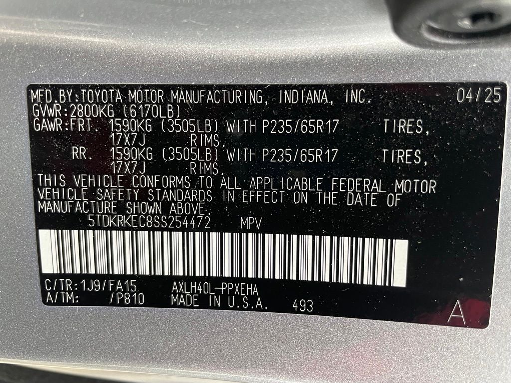 2025 Toyota Sienna LE 8 Passenger - 36 MPG / WIRELESS CARPLAY