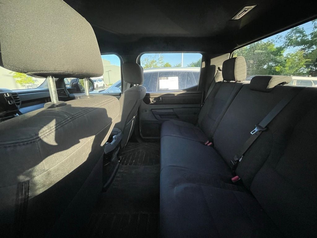 2025 Toyota Tundra SR - ADAPTIVE CRUISE CONTROL / WIRELESS CARPLAY