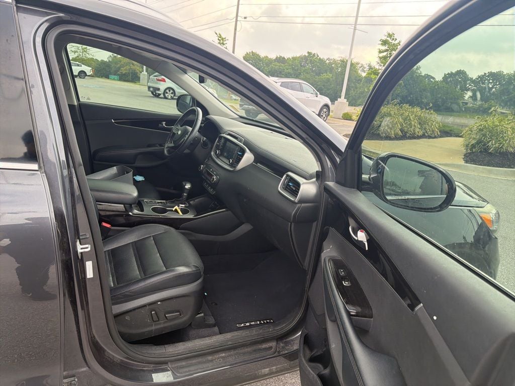 2019 Kia Sorento EX - TOW HITCH / APPLE CARPLAY