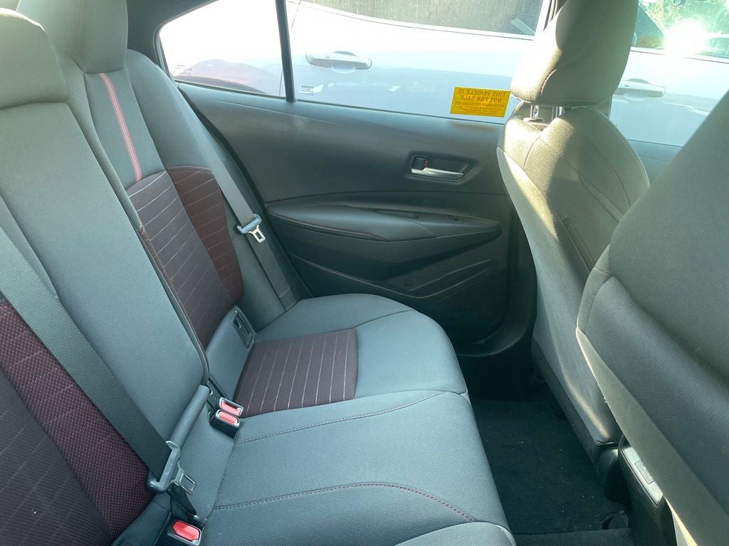 2024 Toyota Corolla SE - 40 MPG / BLACKOUT EMBLEMS