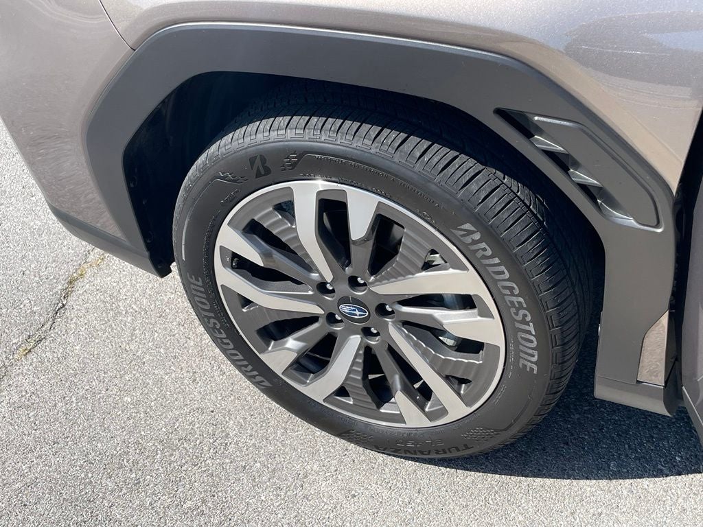 2025 Subaru Forester Hybrid Touring - POWER MOONROOF / VENTILATED SEATS