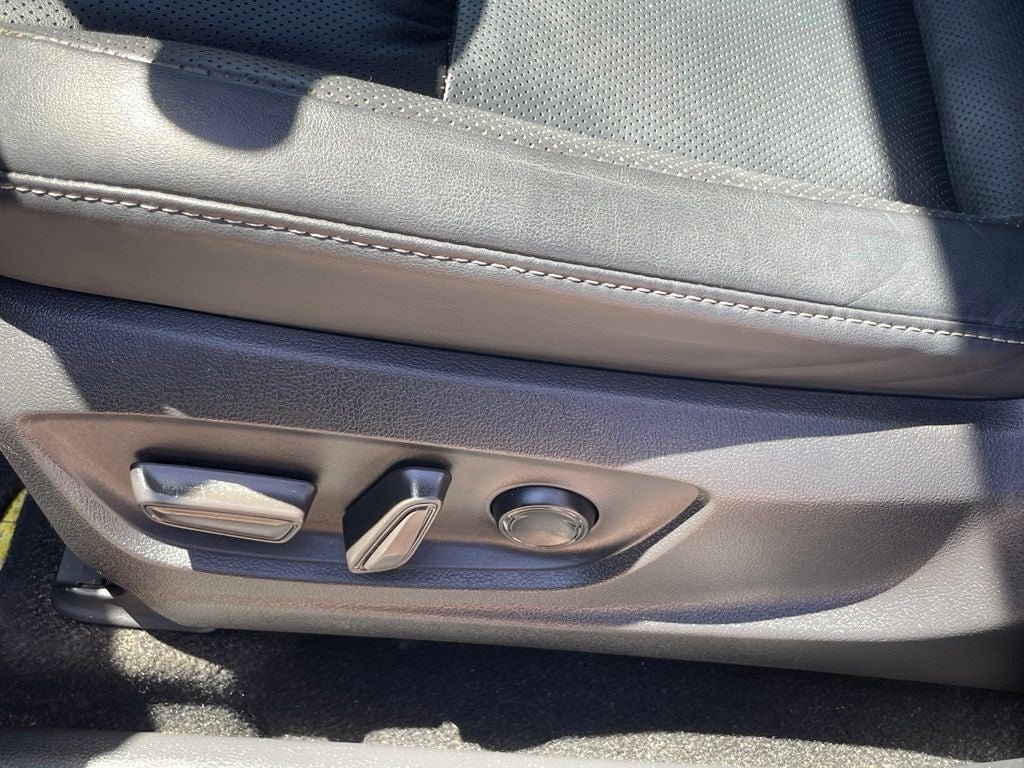 2024 Toyota Crown Limited - VENTILATED SEATS / AWD