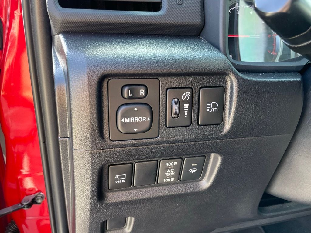 2023 Toyota 4Runner TRD Off-Road Premium - SUNROOF / NAVIGATION