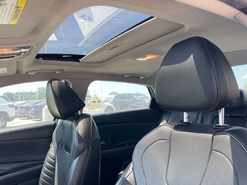 2023 Hyundai Elantra Hybrid Limited - POWER MOONROOF / VENITALTED SEATS