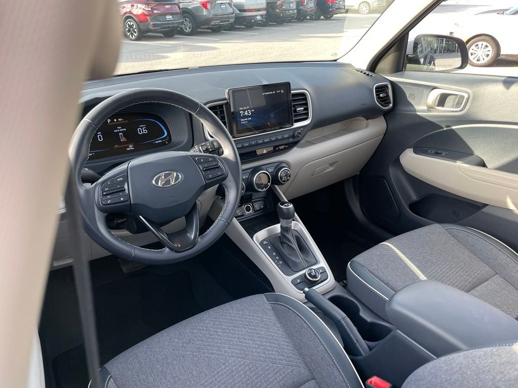 2024 Hyundai Venue Limited - NAVIGATION / BLUELINK