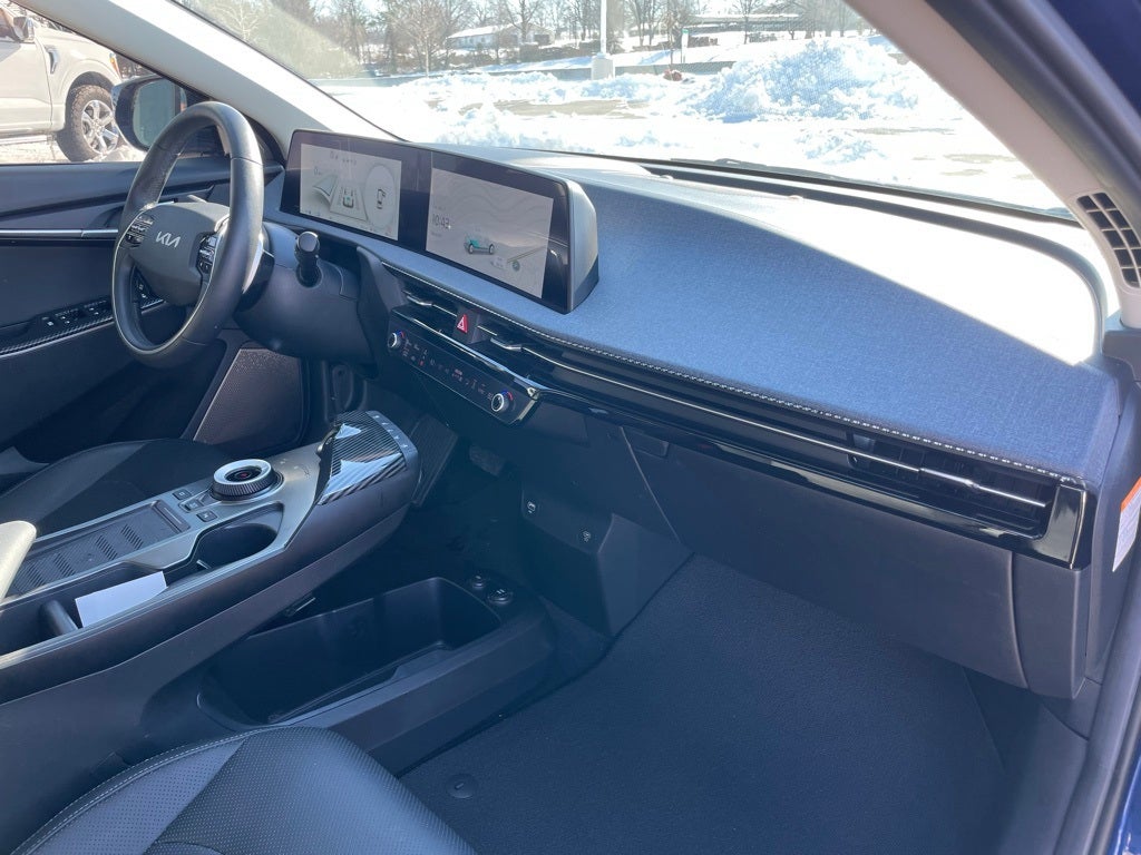 2023 Kia EV6 Wind - KIA CERTIFIED / BLIND SPOT COLLISION