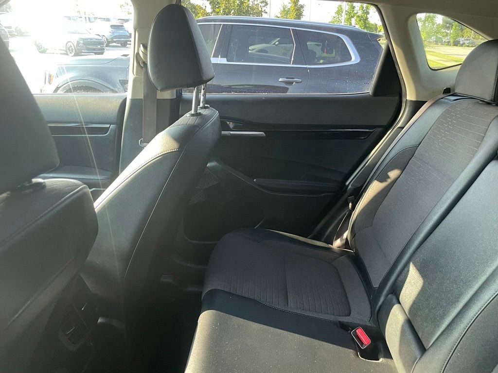 2023 Kia Seltos S - KIA CERTIFIED / NAVIGATION PKG