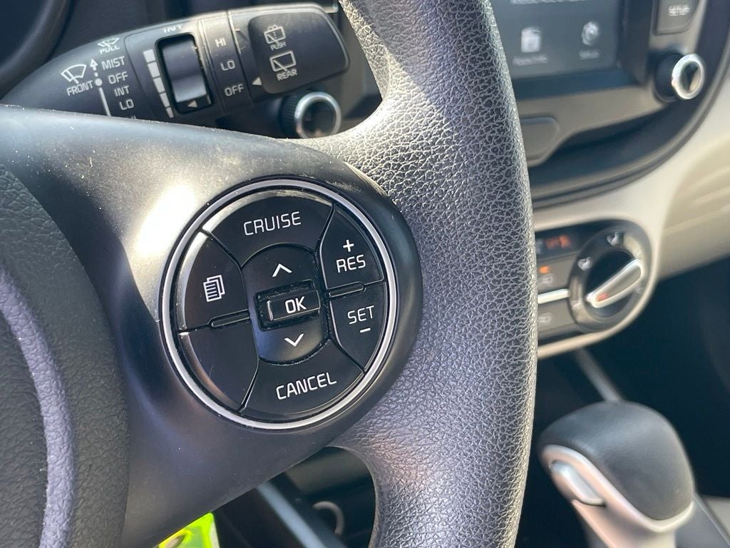 2020 Kia Soul LX - APPLE CARPLAY / LOW MILEAGE