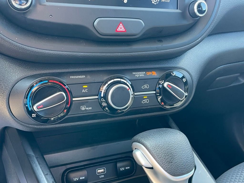 2025 Kia Soul LX - KIA CERTIFIED / APPLE CARPLAY