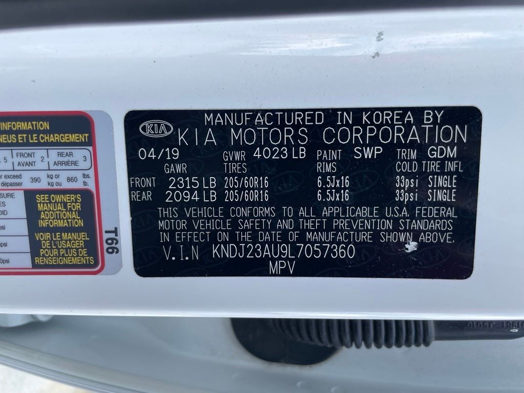 2020 Kia Soul LX - 35 MPG / APPLE CARPLAY