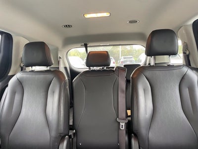 2026 Kia Carnival Hybrid LXS - KIA CERTIFIED / NAVIGATION