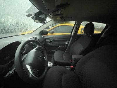 2023 Mitsubishi Mirage ES