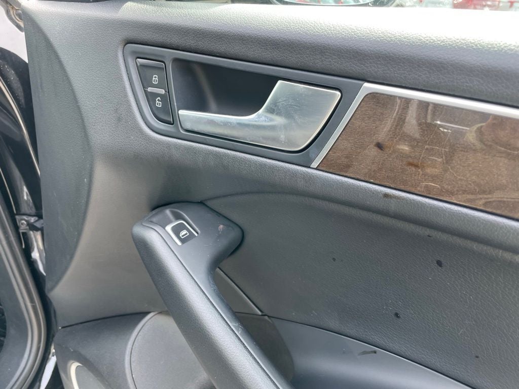 2016 Audi Q5 3.0T Prestige QUATTRO - HEATED CUP HOLDERS / PANORAMIC ROOF