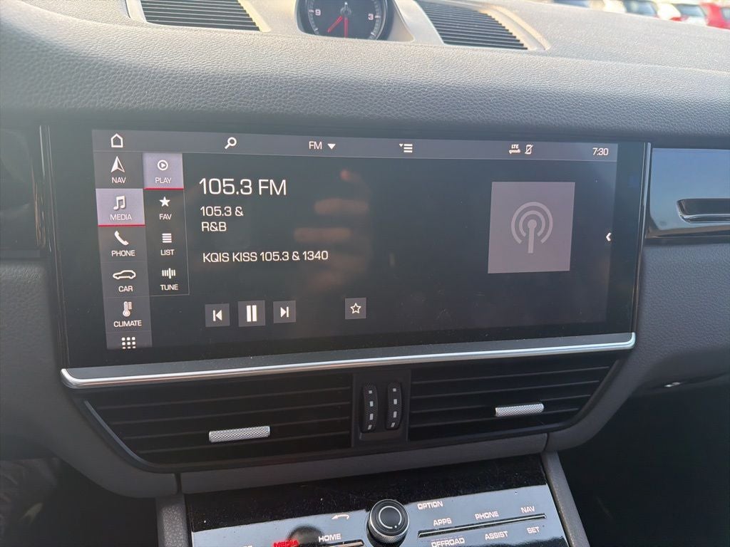 2019 Porsche Cayenne Base - PANORAMIC SUNROOF / MEMORY SEATS