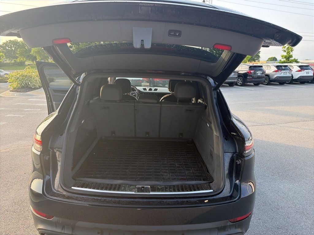 2019 Porsche Cayenne Base - PANORAMIC SUNROOF / MEMORY SEATS