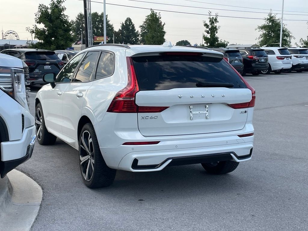 2022 Volvo XC60 B5 R-Design - NAVIGATION / POWER MOONROOF