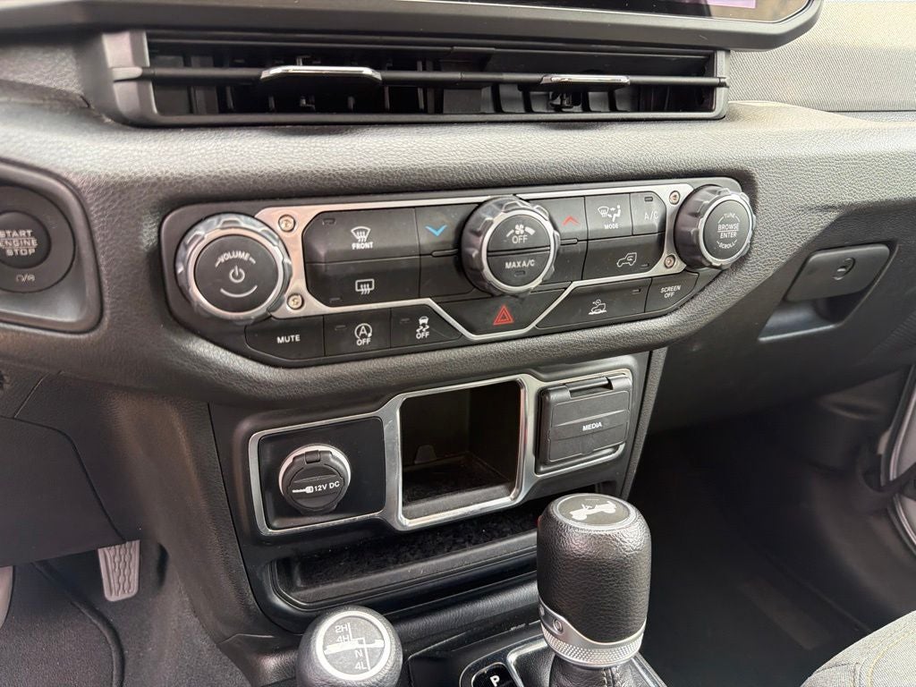 2024 Jeep Wrangler Sport CLEAN CARFAX 1-OWNER