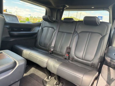 2023 Jeep Grand Wagoneer Series II