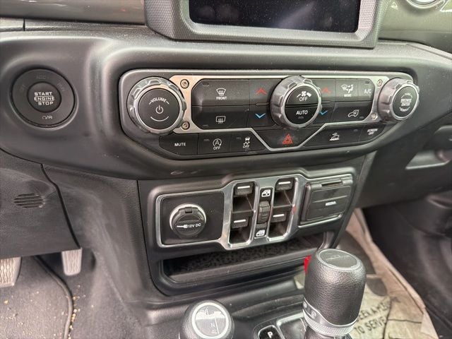 2023 Jeep Gladiator Overland