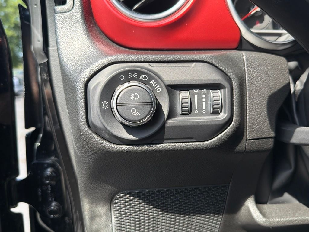 2022 Jeep Gladiator Rubicon Leather, hard Top, Navi, CARFAX 1-OWNER