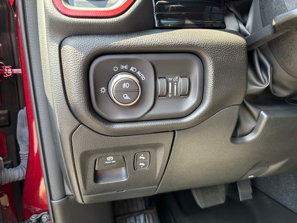 2026 RAM 1500 Rebel Bucket Seats, Tech Pkg, Pano Roof, Rebel Level 2