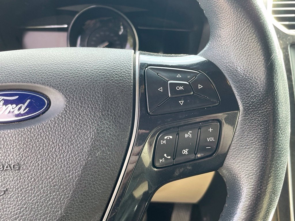 2018 Ford Explorer Limited One Owner, Clean CarFax, Leather, Moonroof, Bucket