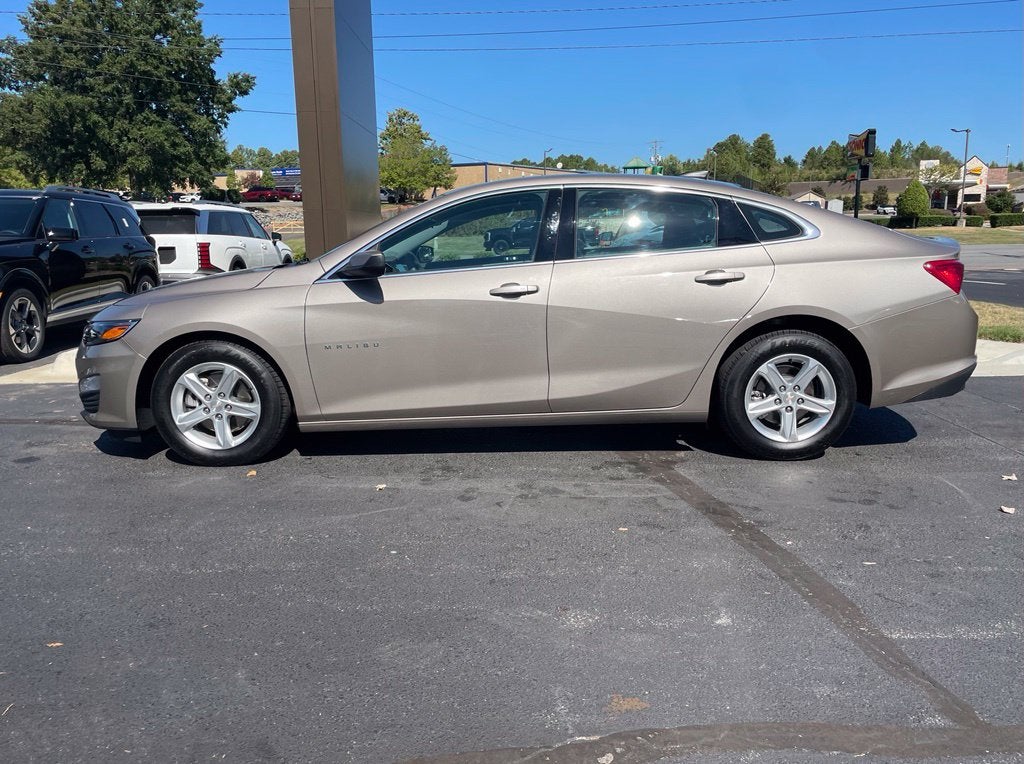 2023 Chevrolet Malibu LS One Owner