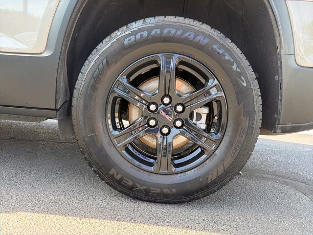 2022 GMC Acadia AT4