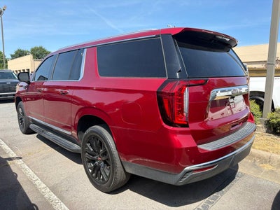 2023 GMC Yukon XL SLT