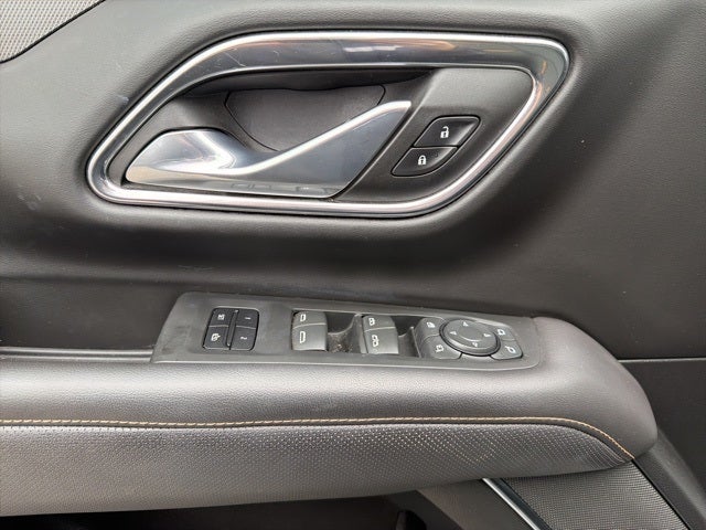 2023 GMC Yukon XL AT4