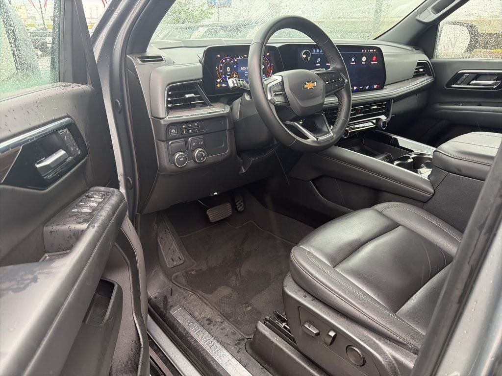 2025 Chevrolet Tahoe LT CLEAN CARFAX 1-OWNER