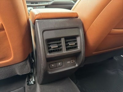 2021 Cadillac XT4 Premium Luxury
