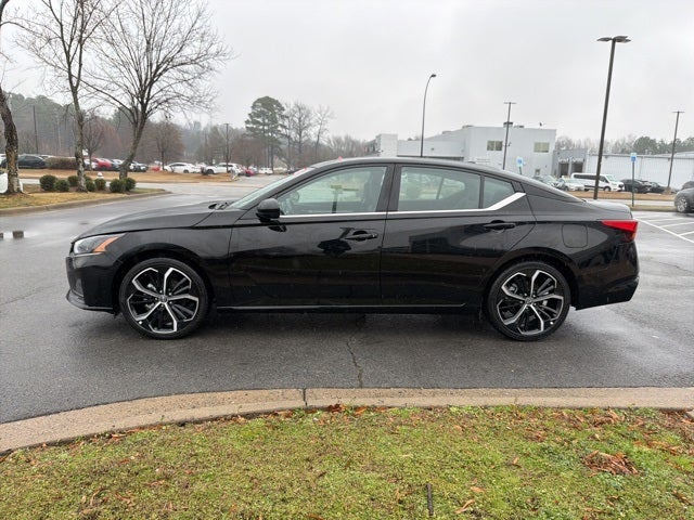 2025 Nissan Altima 2.5 SR