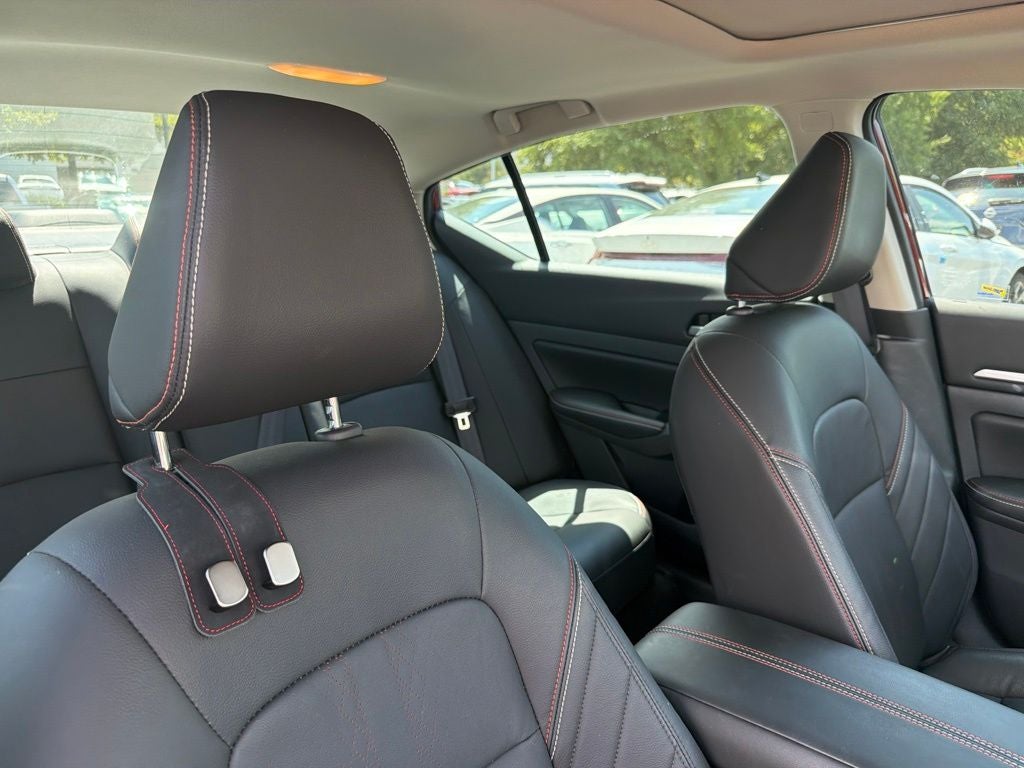 2025 Nissan Altima 2.5 SR CLEAN CARFAX 1-OWNER