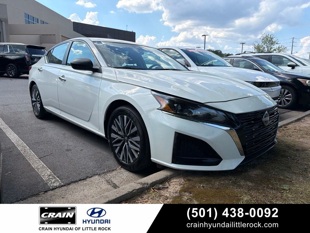 2025 Nissan Altima 2.5 SV CarFax 1-OWNER