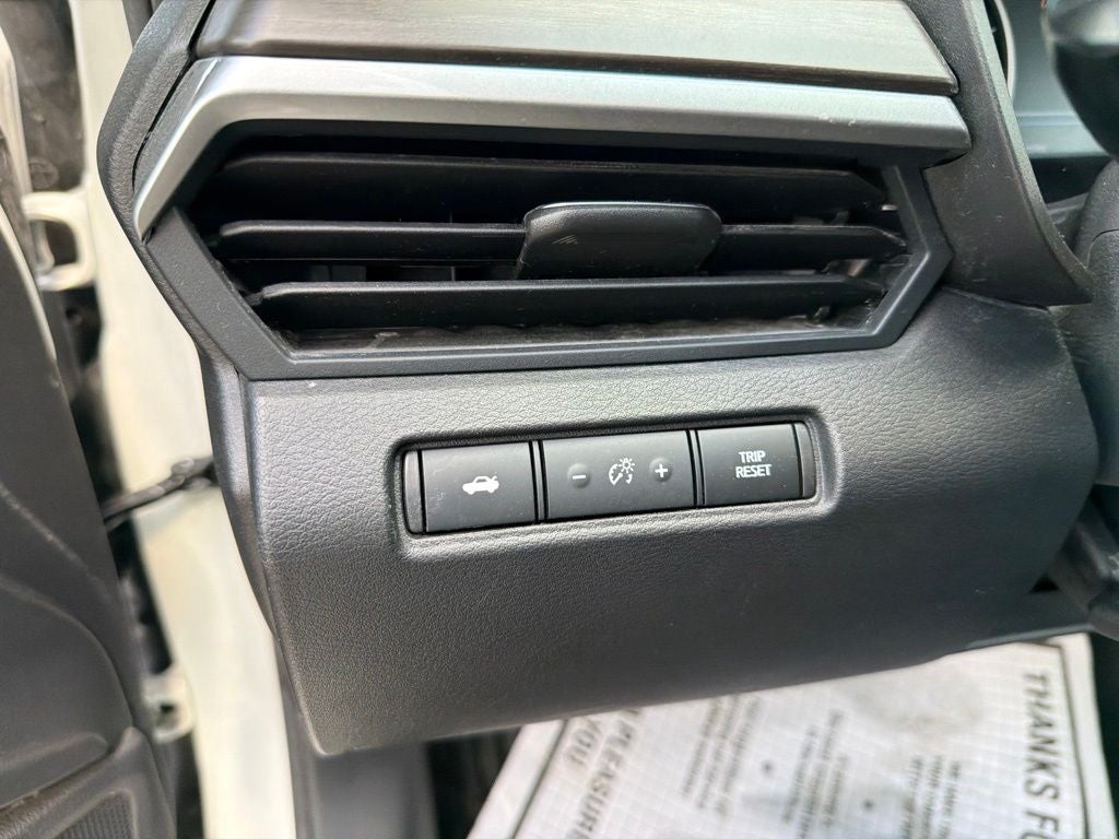 2025 Nissan Altima 2.5 SV CarFax 1-OWNER