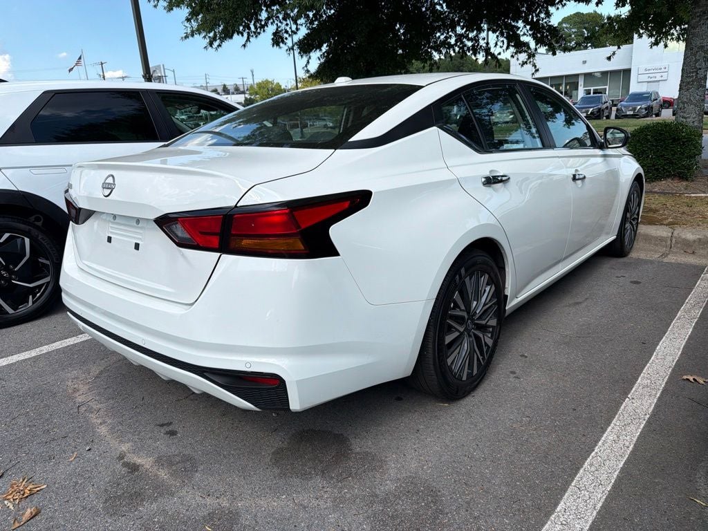 2025 Nissan Altima 2.5 SV CarFax 1-OWNER