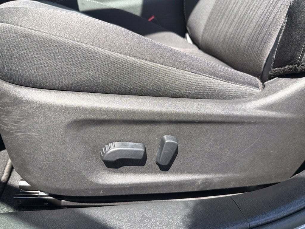 2025 Nissan Altima 2.5 SV CARFAX 1-Owner