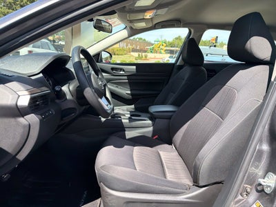 2025 Nissan Altima 2.5 SV CARFAX 1-Owner