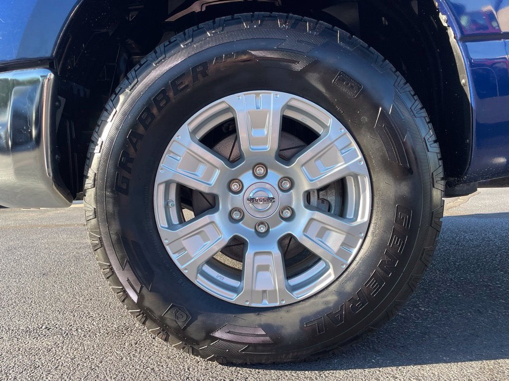 2019 Nissan Titan SV Clean CarFax, Navi, Blind Spot, CarPlay