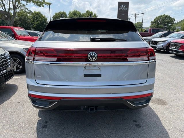2025 Volkswagen Atlas Cross Sport 2.0T SE w/Technology