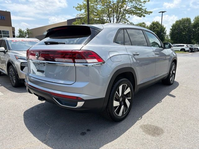 2025 Volkswagen Atlas Cross Sport 2.0T SE w/Technology