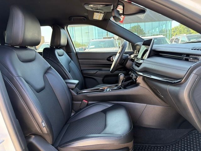 2025 Jeep Compass Latitude CLEAN CARFAX 1-OWNER