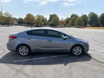 2017 Kia Forte S CLEAN CARFAX 1-OWNER