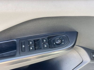 2023 Volkswagen Taos 1.5T SE Clean CarFax, One Owner