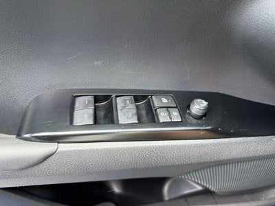 2025 Toyota Camry SE CARFAX 1-OWNER