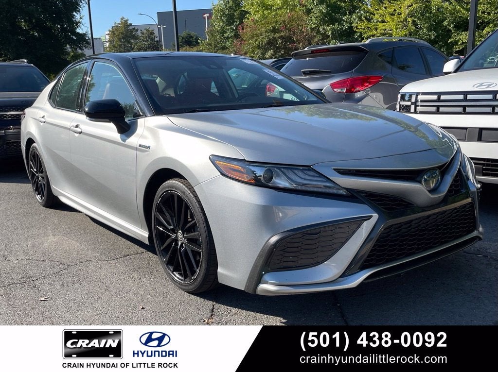 2021 Toyota Camry Hybrid XSE Pano Roof, Leather