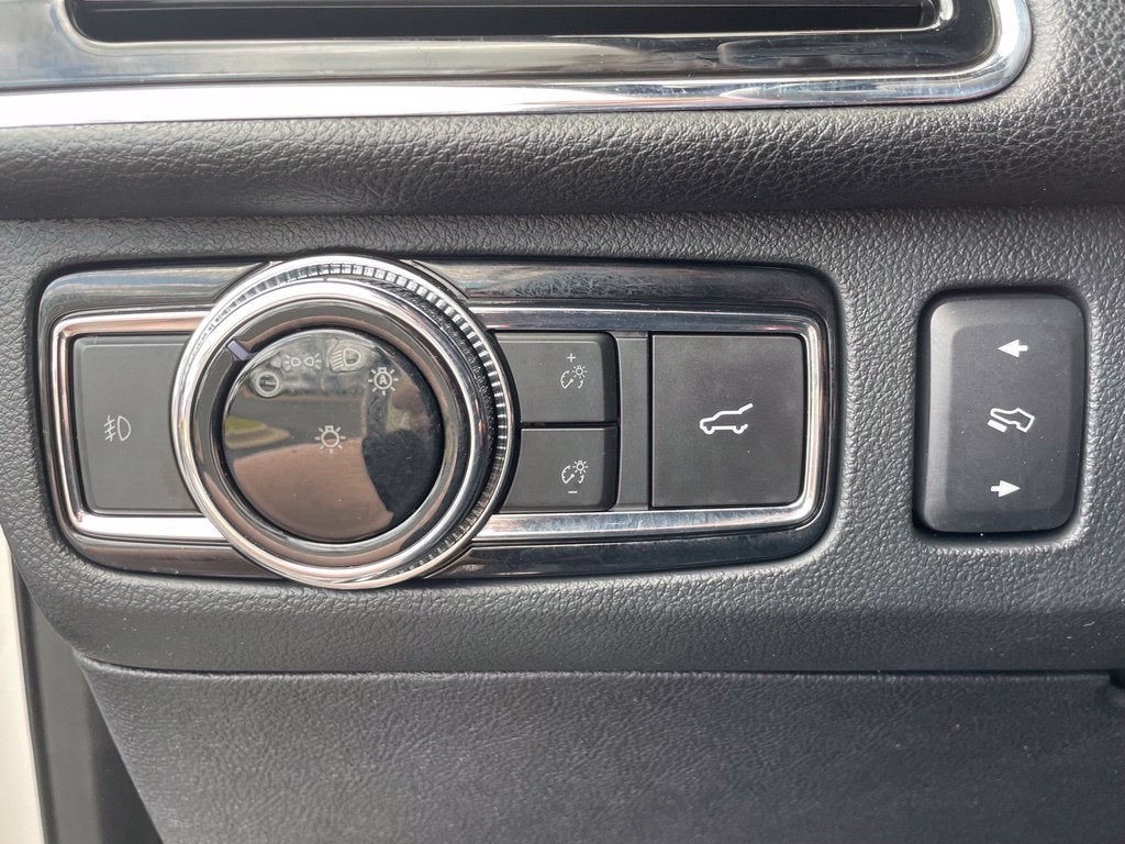 2019 Lincoln Navigator Reserve Clean CarFax, Revel Audio, Leather, Third Row