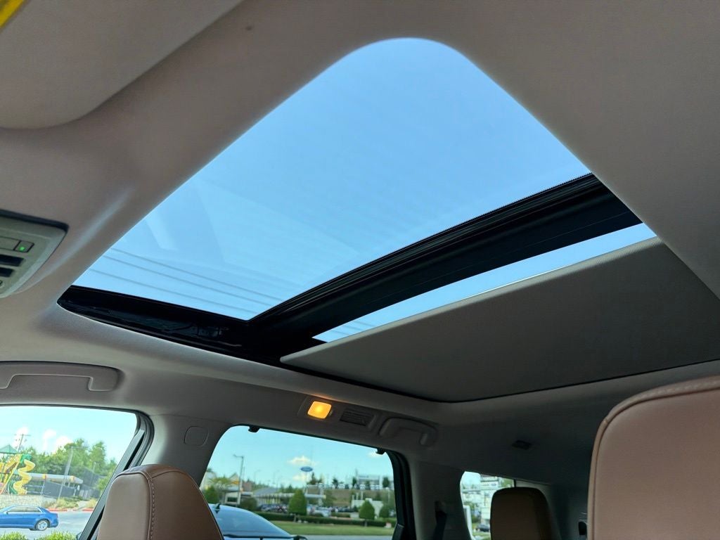 2024 Nissan Pathfinder Platinum CLEAN CARFAX